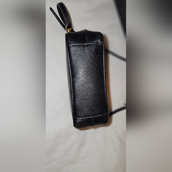 Prada Contenitore Tracolla Mini Camera Bag in Nero - Picture 6 of 7